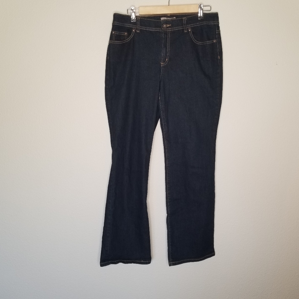 Chico's straight leg Jeans dark wash short 8
